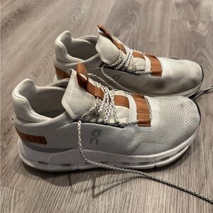 On Running Women's Cloudnova